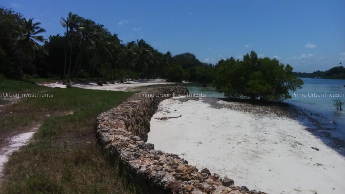 7 ac Land at Shanzu Serena - Overlooking Mtwapa Creek - 7