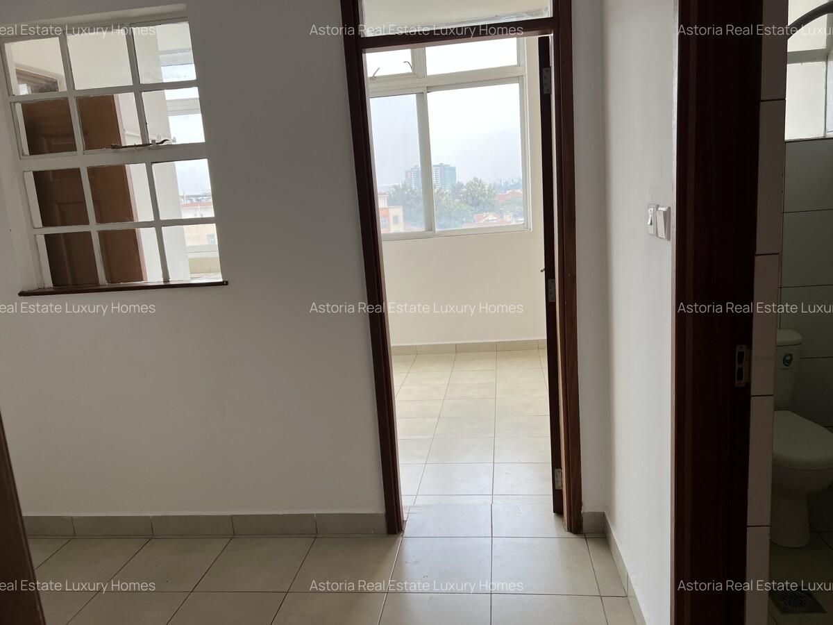 3 Bed Apartment with En Suite at 2026-438 3 Bed - 18