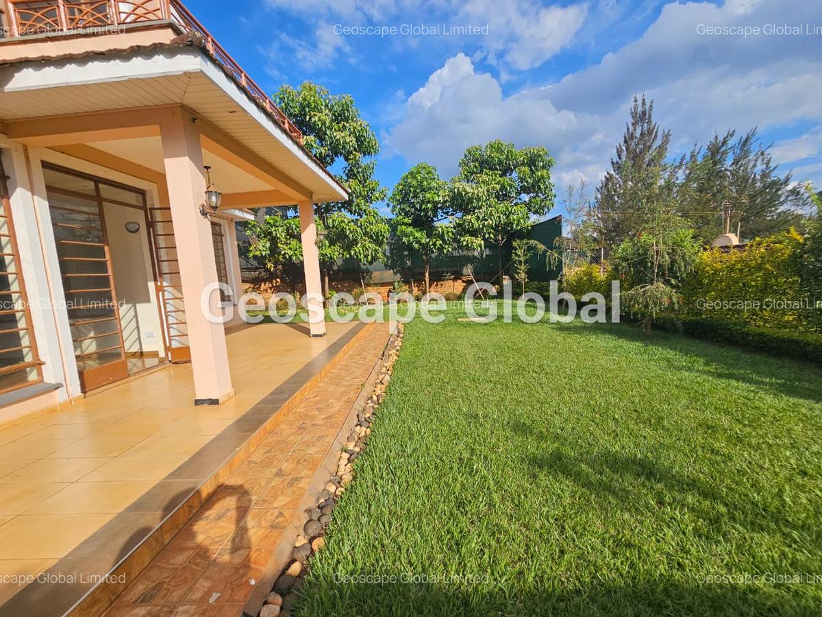 4 Bed Townhouse with En Suite in Runda - 1