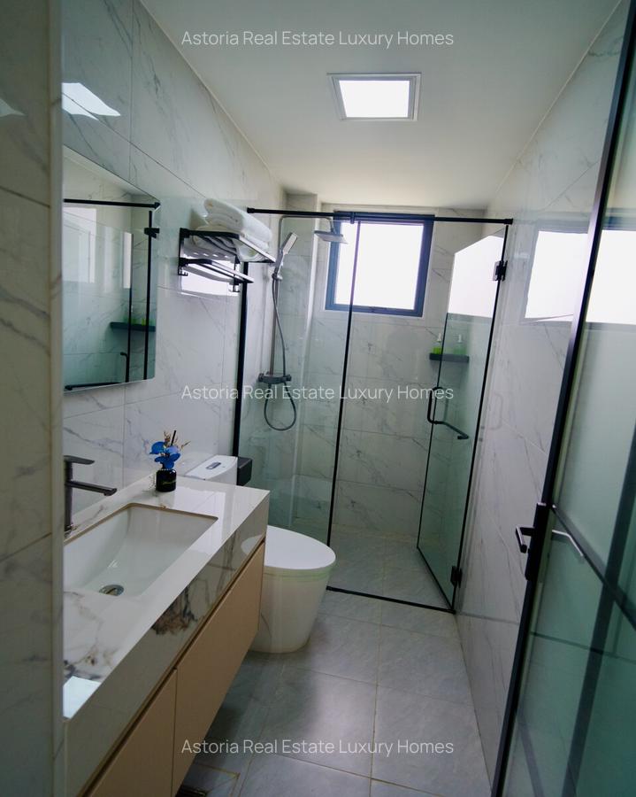 3 Bed Apartment with En Suite at 2026-424 - 9