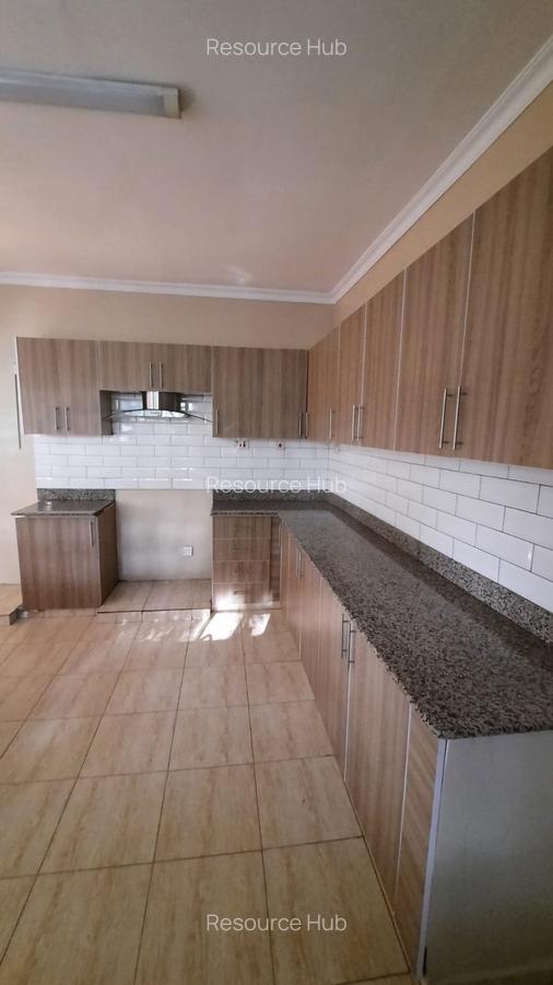 3 Bed House with En Suite at Bomas Area - 3