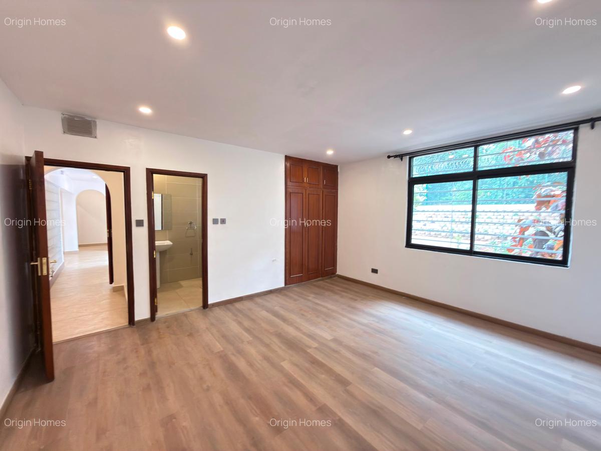 4 Bed House with En Suite at Old Muthaiga - 11