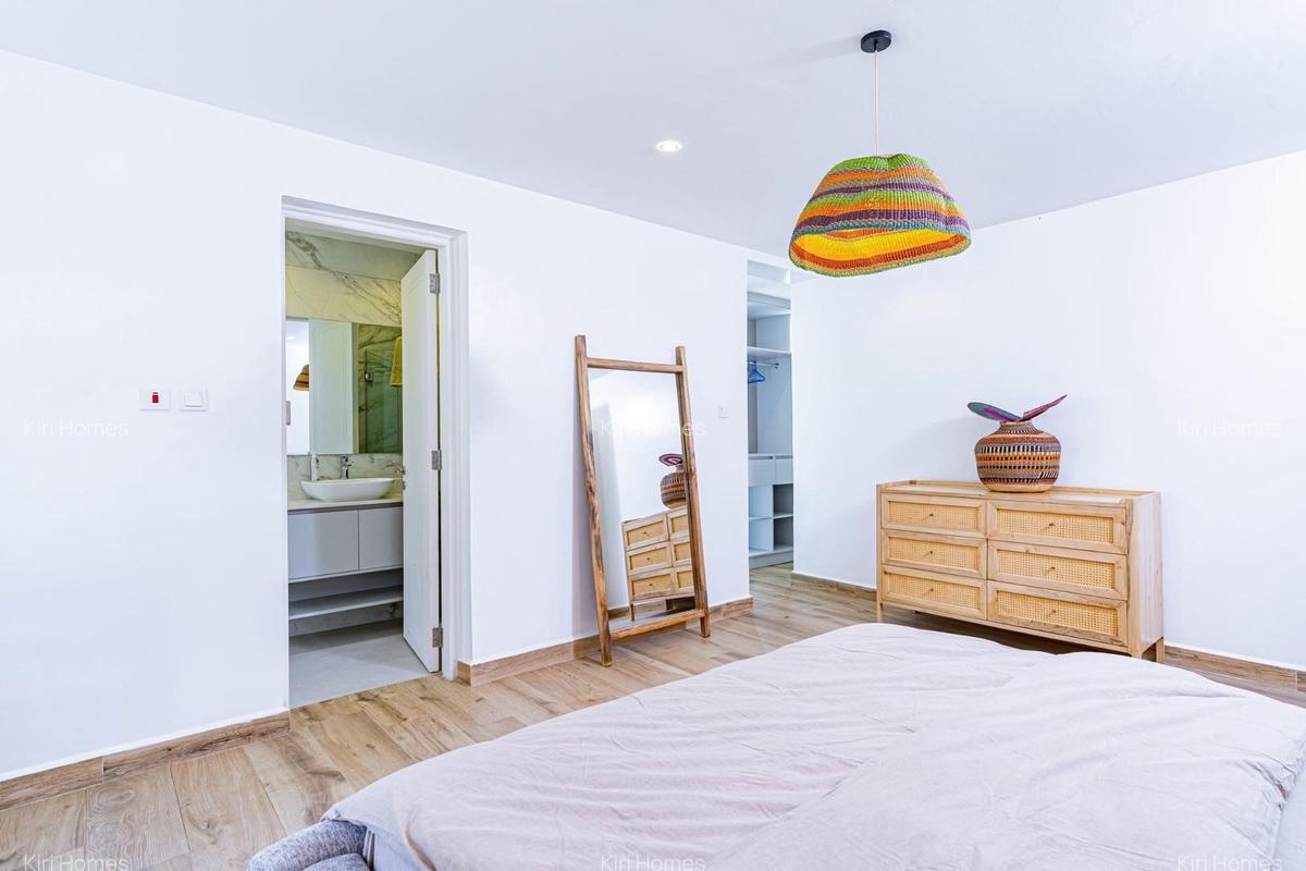 Furnished 3 Bed Apartment with En Suite in Runda - 9