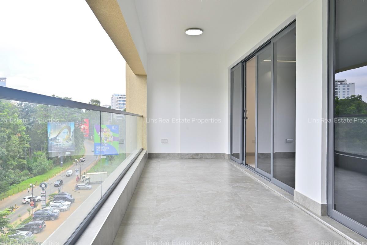 Serviced 3 Bed Apartment with En Suite in Spring Valley - 8