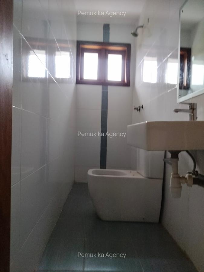 5 Bed House with En Suite at Karen - 7