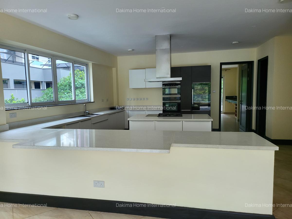 4 Bed Apartment with En Suite in General Mathenge - 4