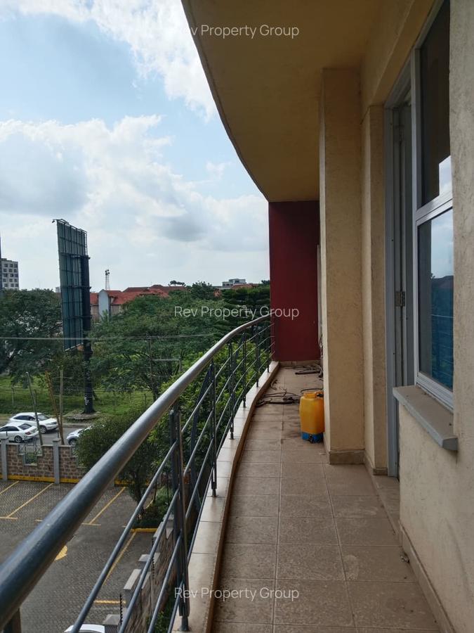 Office with Service Charge Included in Kilimani - 1
