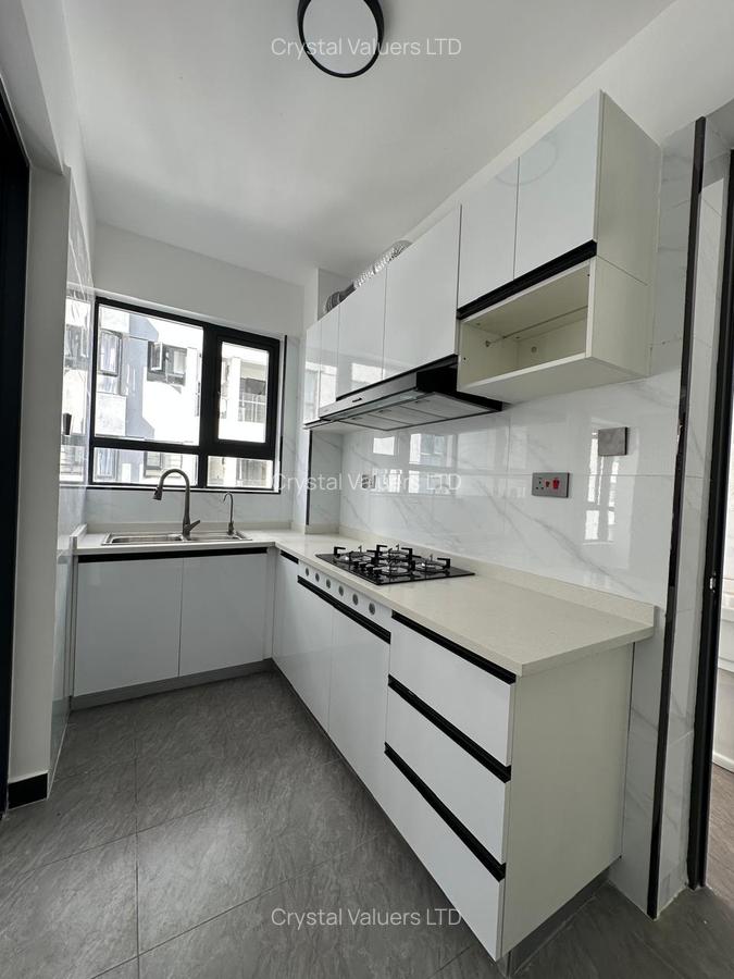 2 Bed Apartment with En Suite in Lavington - 5
