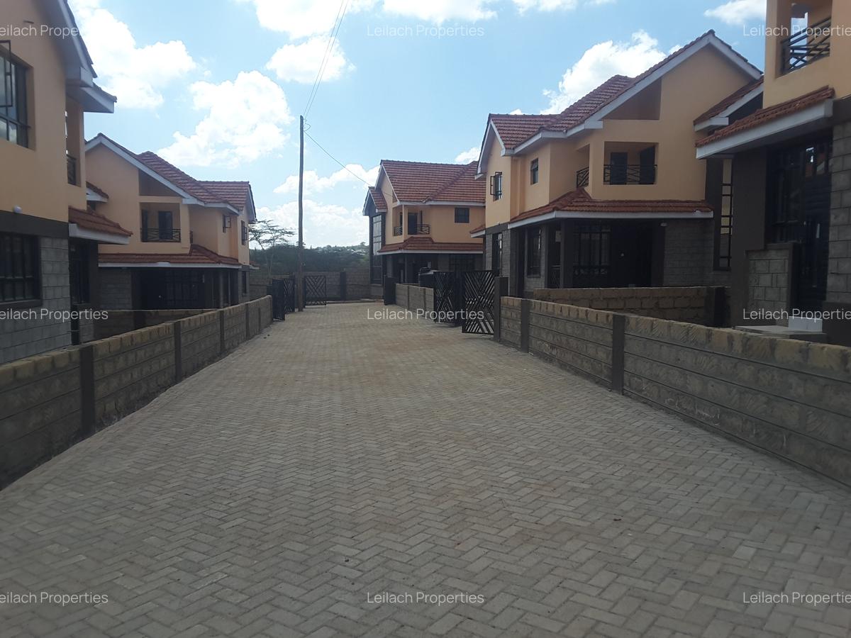 4 Bed House with En Suite in Gikambura - 4