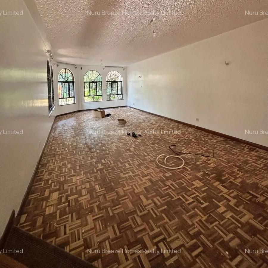 4 Bed Townhouse with En Suite in Westlands Area - 2