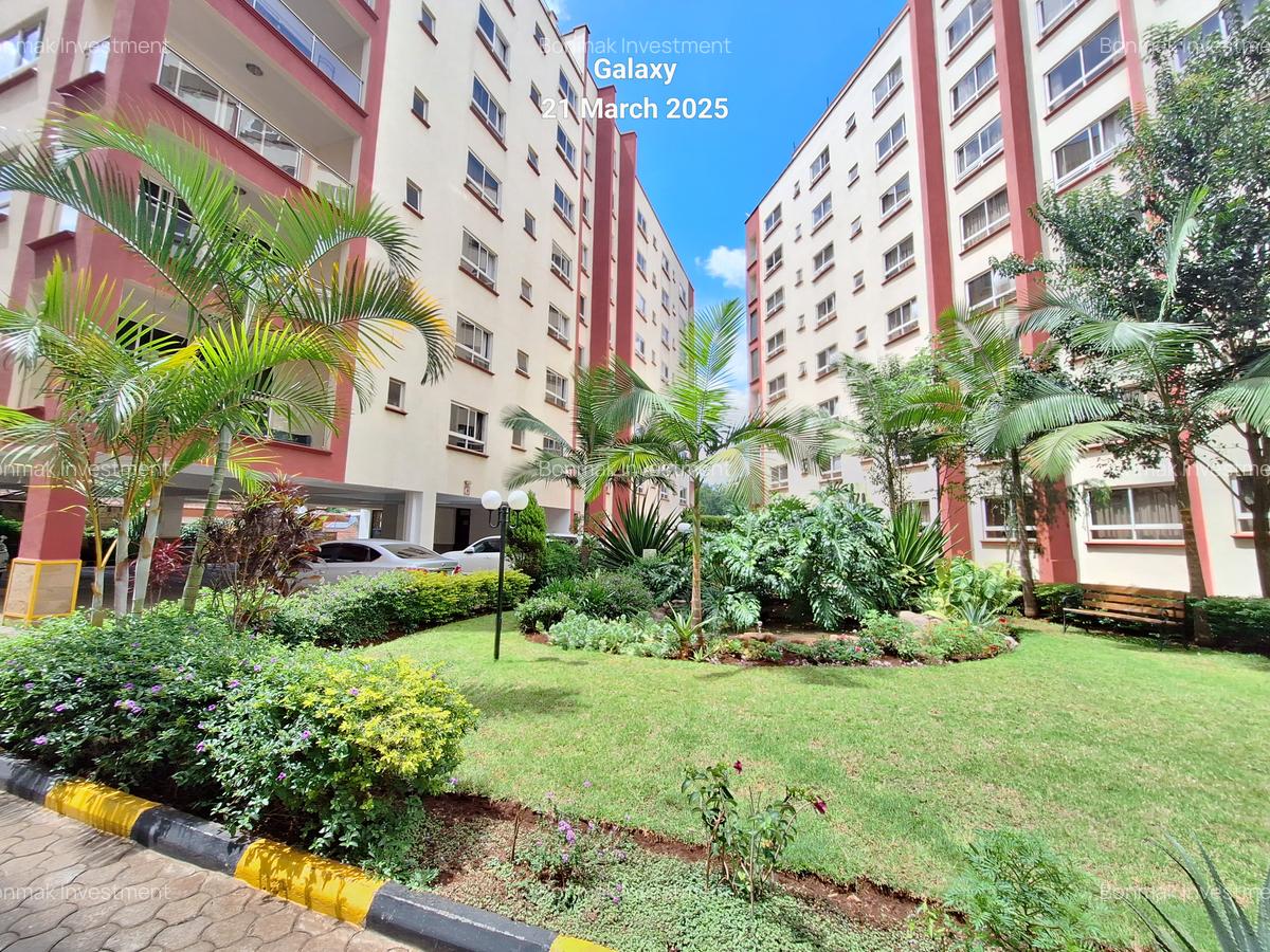 3 Bed Apartment with En Suite at Brookside Drive - 8
