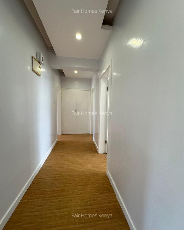 3 Bed Apartment with En Suite at Hatheru Road - 5