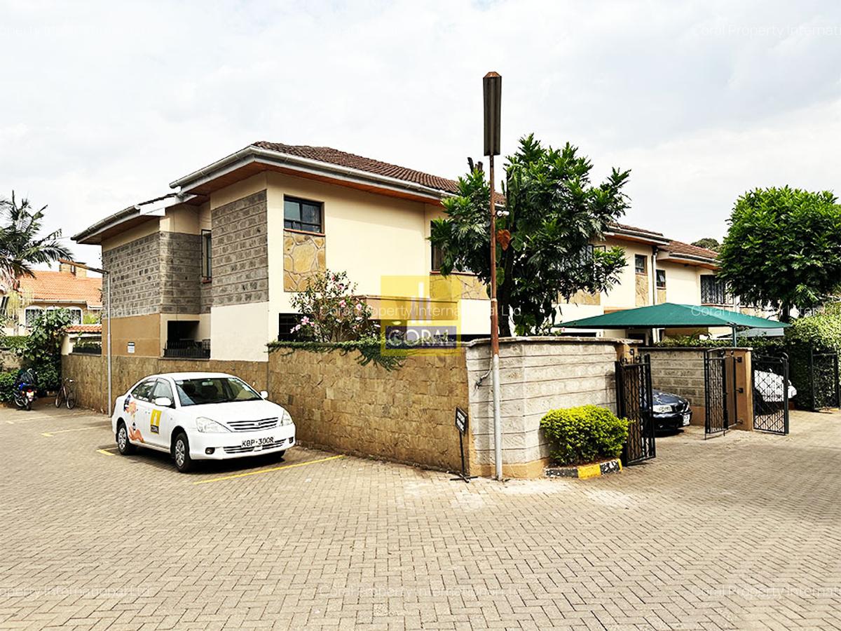 4 Bed Townhouse in Lavington - 18