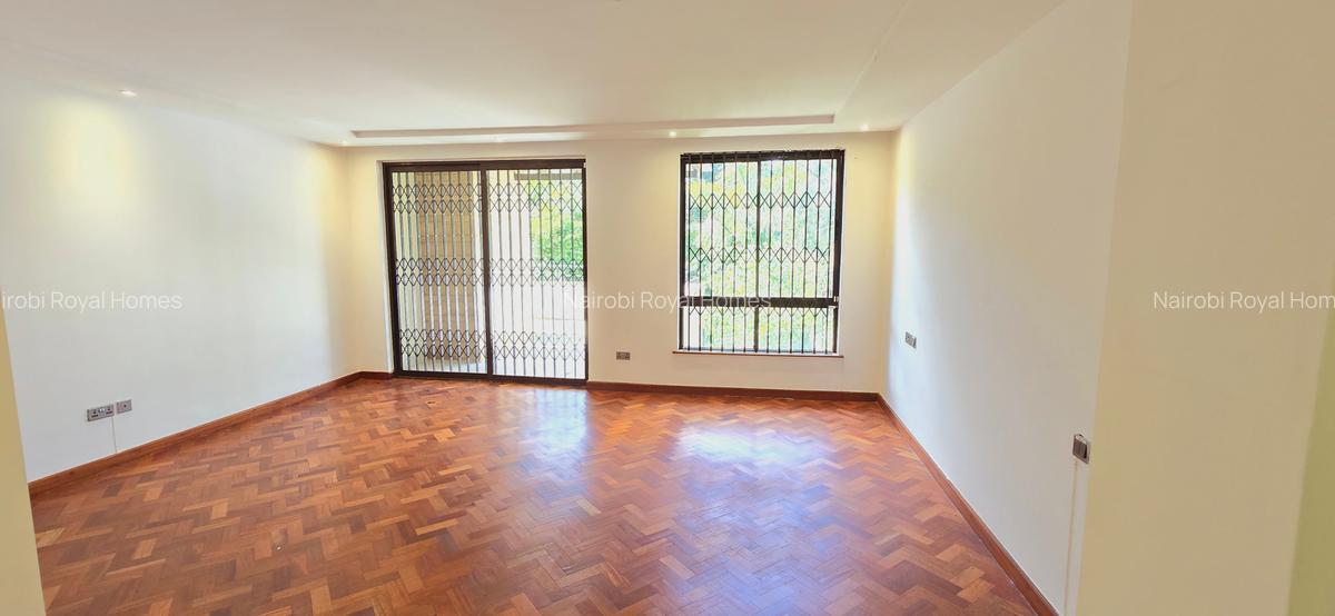 5 Bed Townhouse with En Suite at Mzima Springs - 17