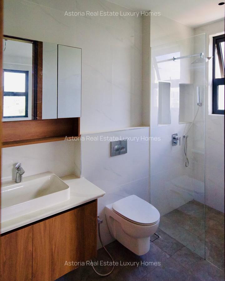 2 Bed Apartment with En Suite at 2026-401 - 3