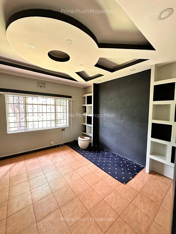 4 Bed House with Garden in Karen - 3