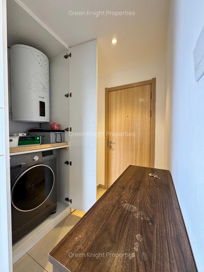 Serviced 1 Bed Apartment with En Suite in Lavington - 7