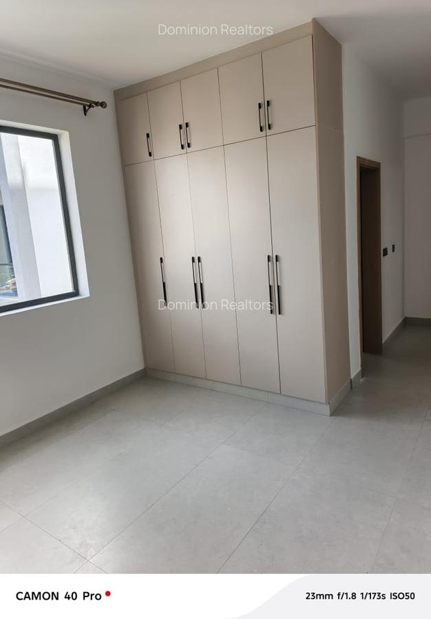 3 Bed Apartment with En Suite in Westlands Area - 20