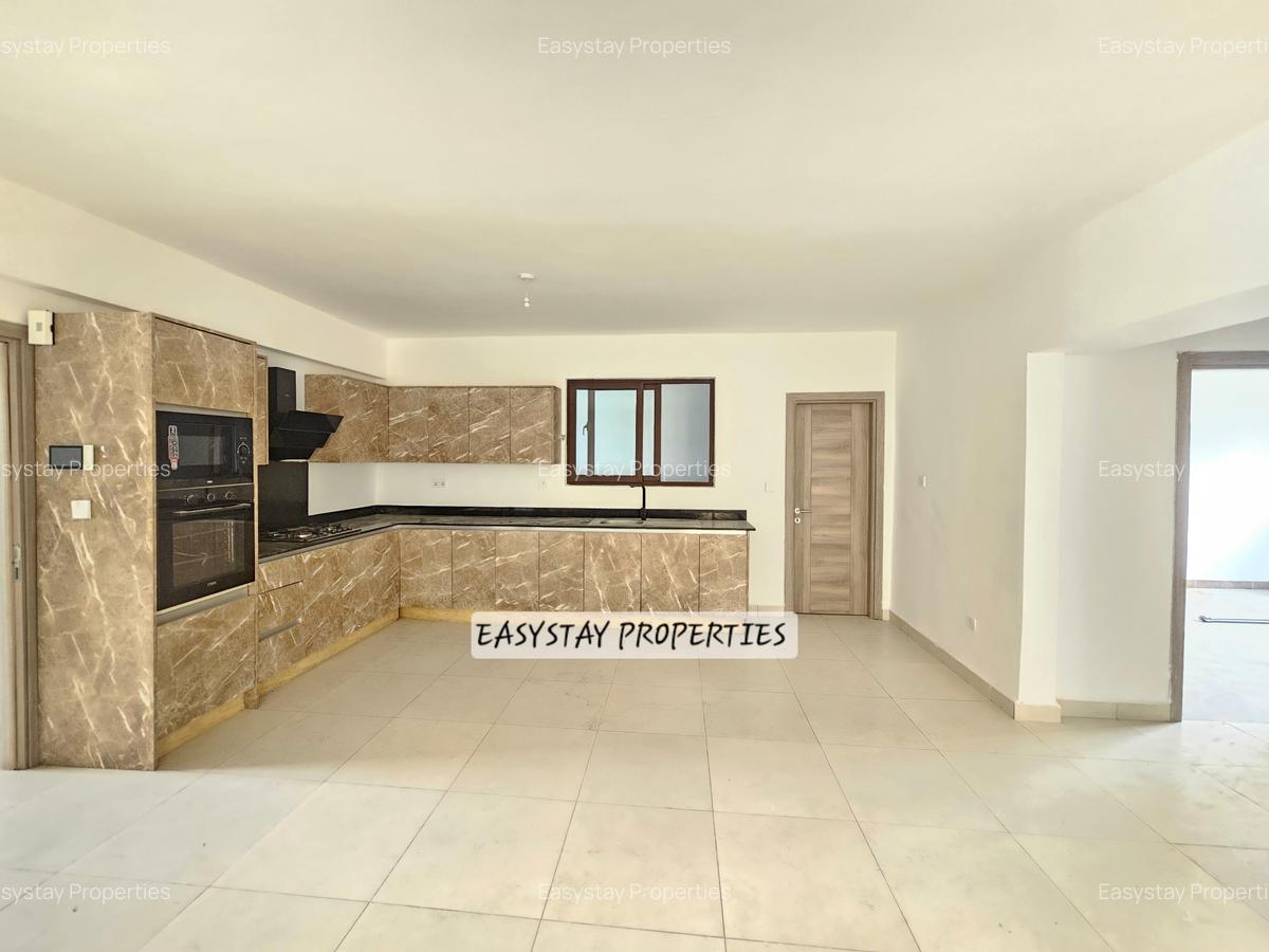2 Bed Apartment with En Suite in Westlands Area - 1
