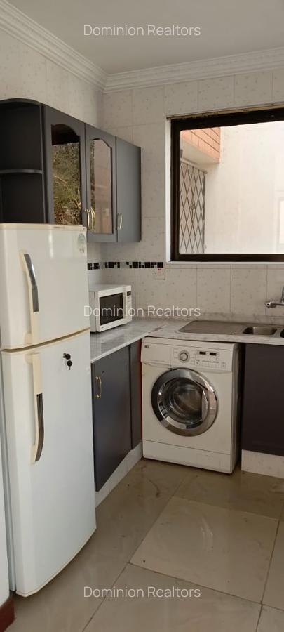 Serviced 1 Bed Apartment with En Suite at Kolobot Drive - 11