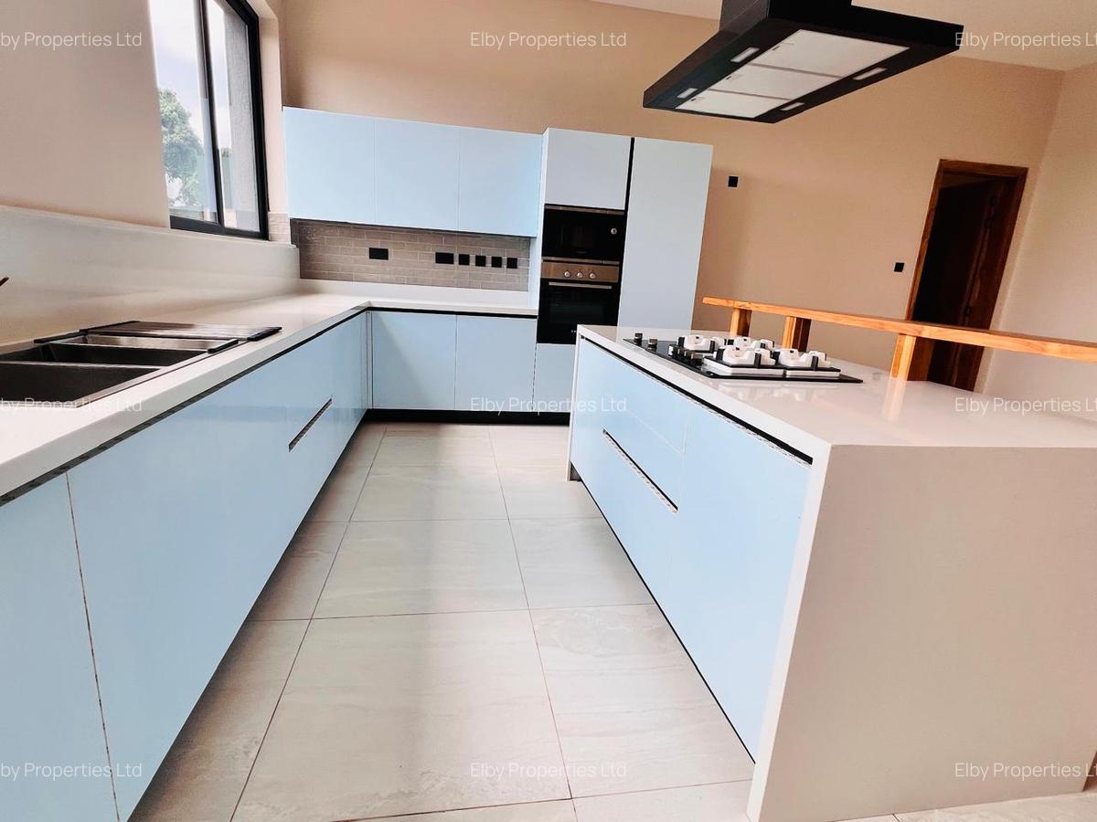 4 Bed Apartment with En Suite in Loresho - 5