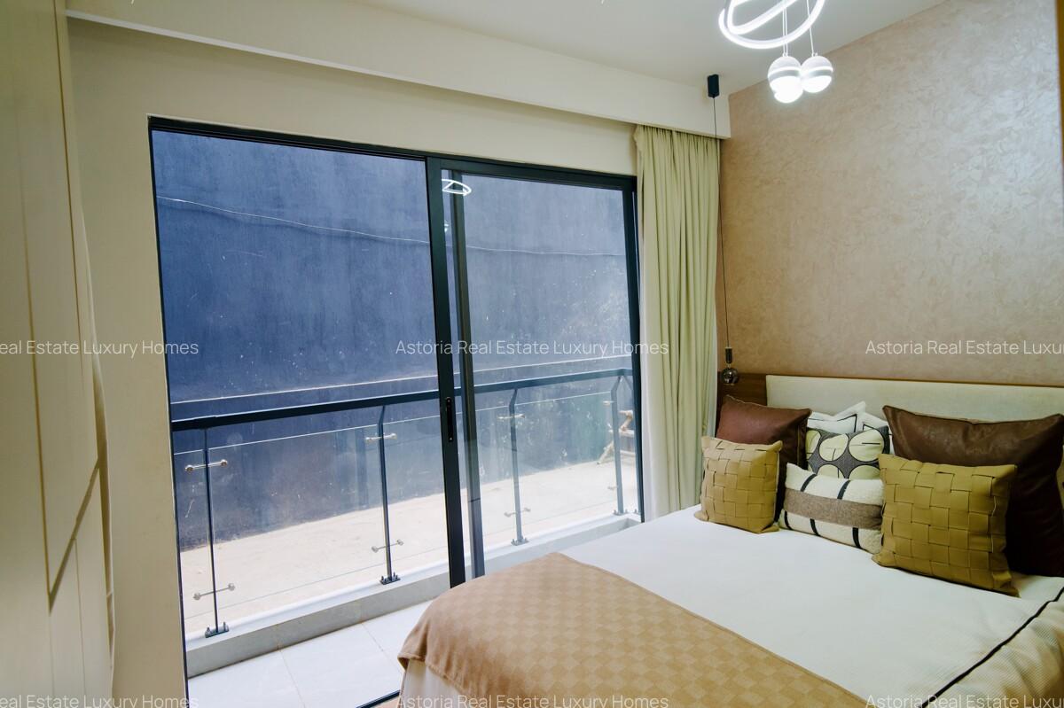 Studio Apartment with En Suite at 2026-234 - 10