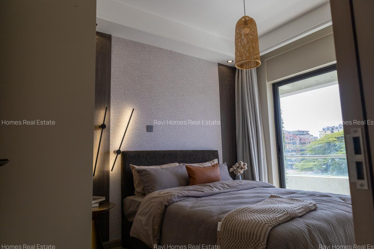 2 Bed Apartment with En Suite at Wood Avenue - 2