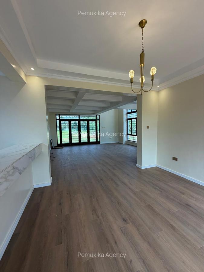 4 Bed House with Swimming Pool at B - 6