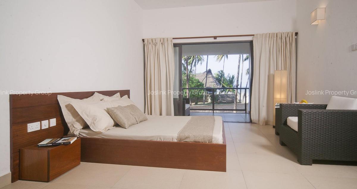 3 Bed Apartment with En Suite in Nyali Area - 9