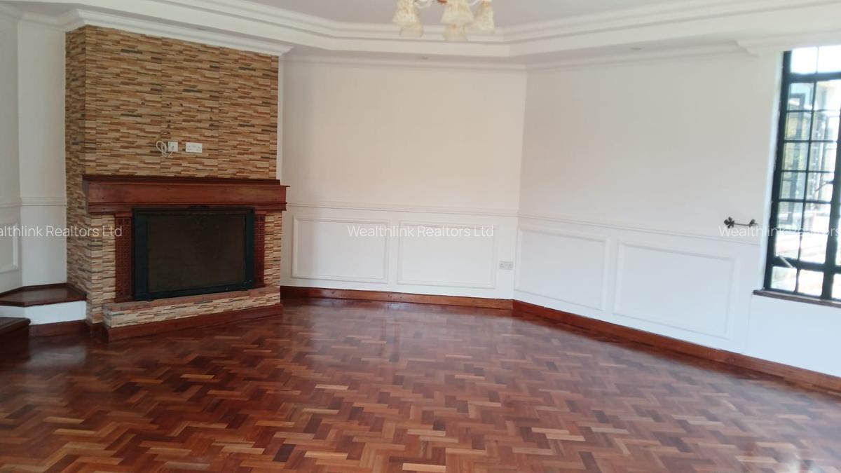 4 Bed Townhouse with En Suite at Karen - 7