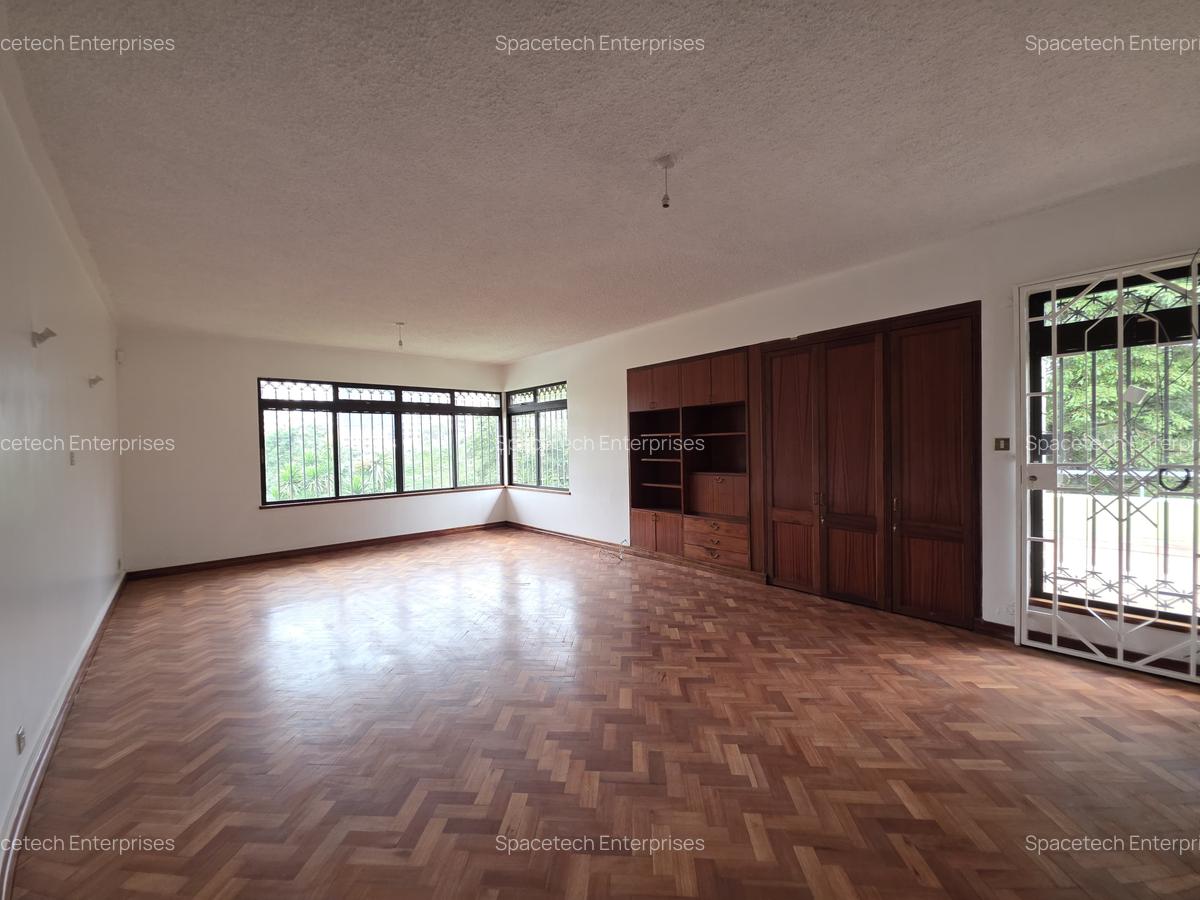 5 Bed House with En Suite in Muthaiga - 19
