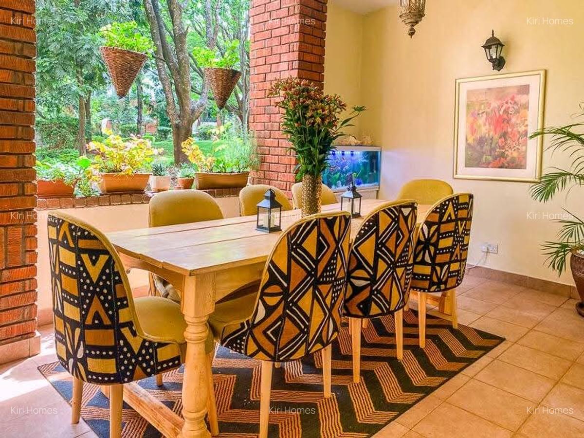4 Bed Townhouse with En Suite in Riverside - 4