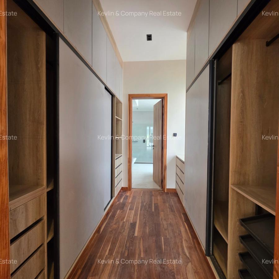 4 Bed Townhouse with En Suite in Loresho - 18
