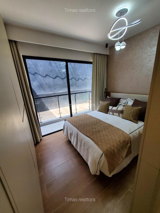 Studio Apartment with En Suite at Westlands - 6