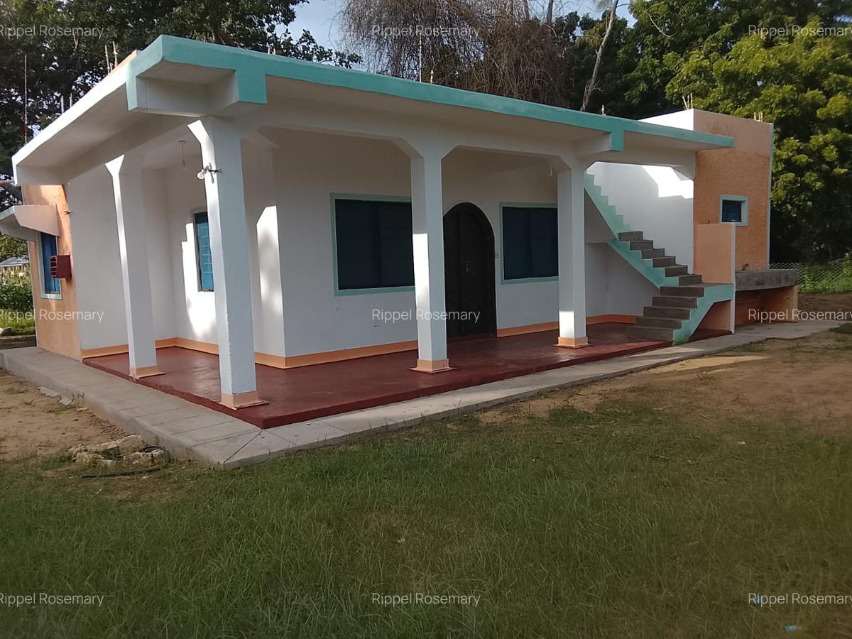 3 Bed House with Garden at Malindi Road - 3