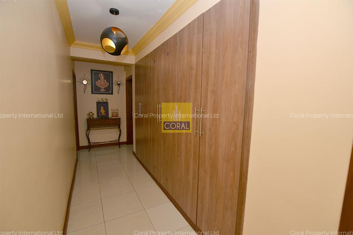 3 Bed Apartment with Lift in Parklands - 10