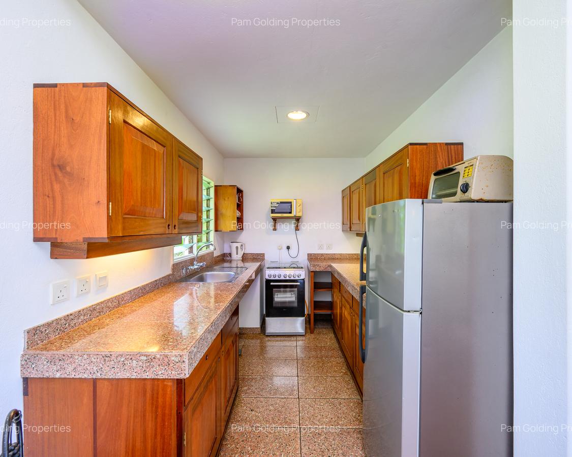 2 Bed House with En Suite at Ras Kisauni - 8