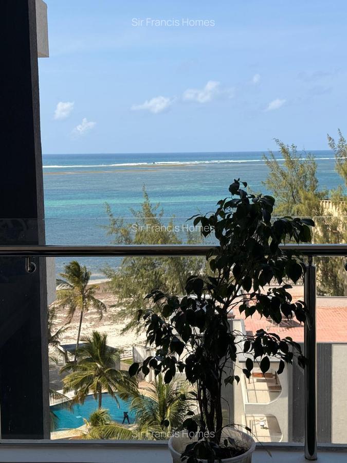 Serviced 4 Bed Apartment with En Suite at 000 Per Night - 1