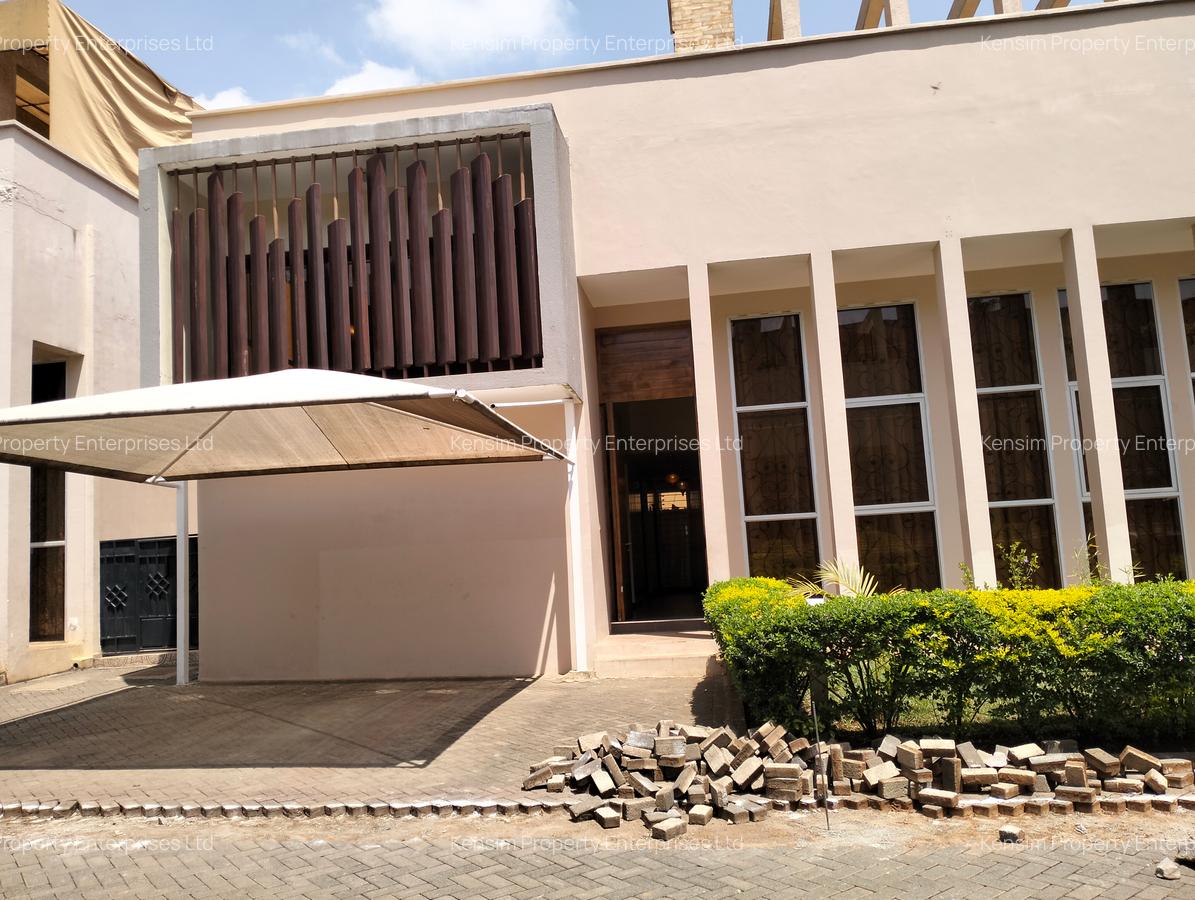 5 Bed Townhouse with En Suite in Lavington - 9
