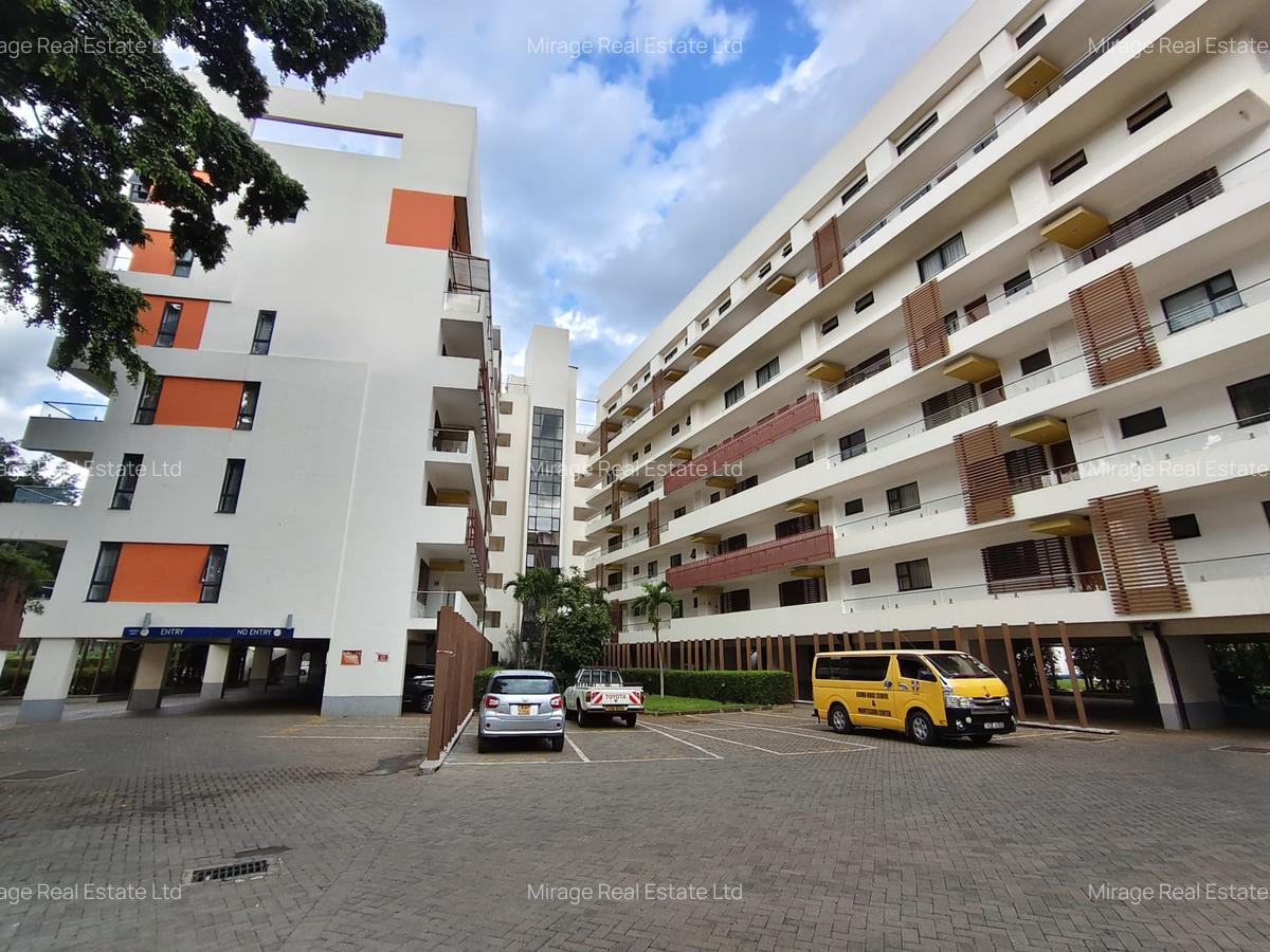 3 Bed Apartment with En Suite in Garden Estate - 1