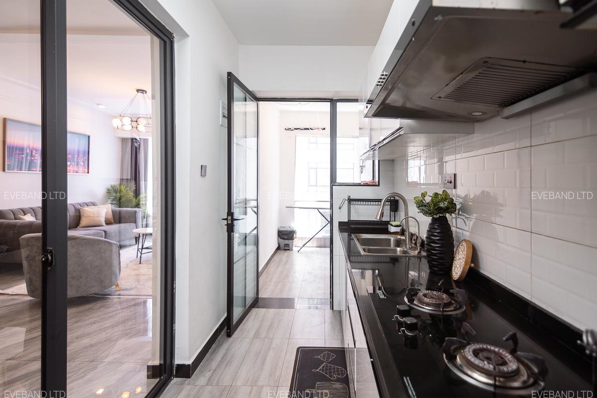 Furnished 2 Bed Apartment with En Suite at Wood Avenue - 9
