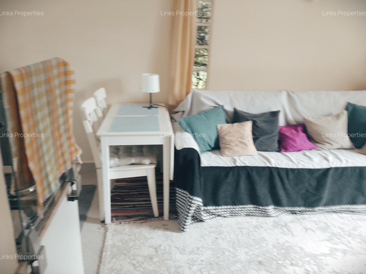1 Bed House with En Suite at Karen - 16