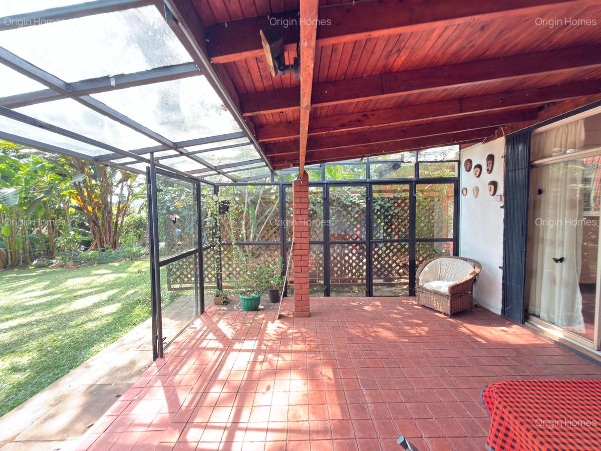 2 Bed House with En Suite at Loresho - 3