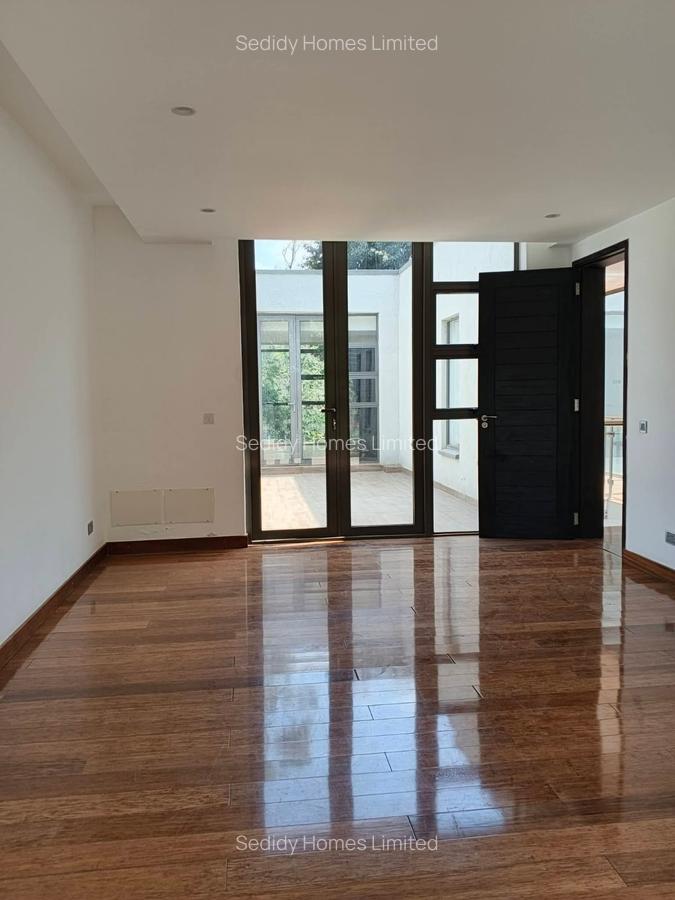 5 Bed Villa with En Suite in Karen - 6