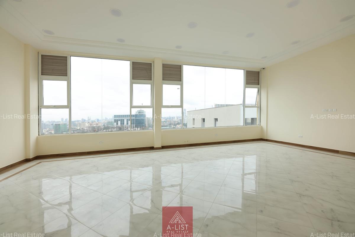 2 Bed Apartment with En Suite at 4Th Parklands - 14