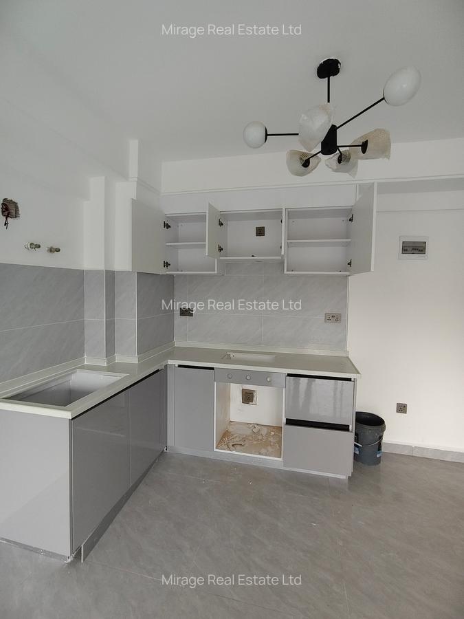 1 Bed Apartment with Swimming Pool in Kileleshwa - 11