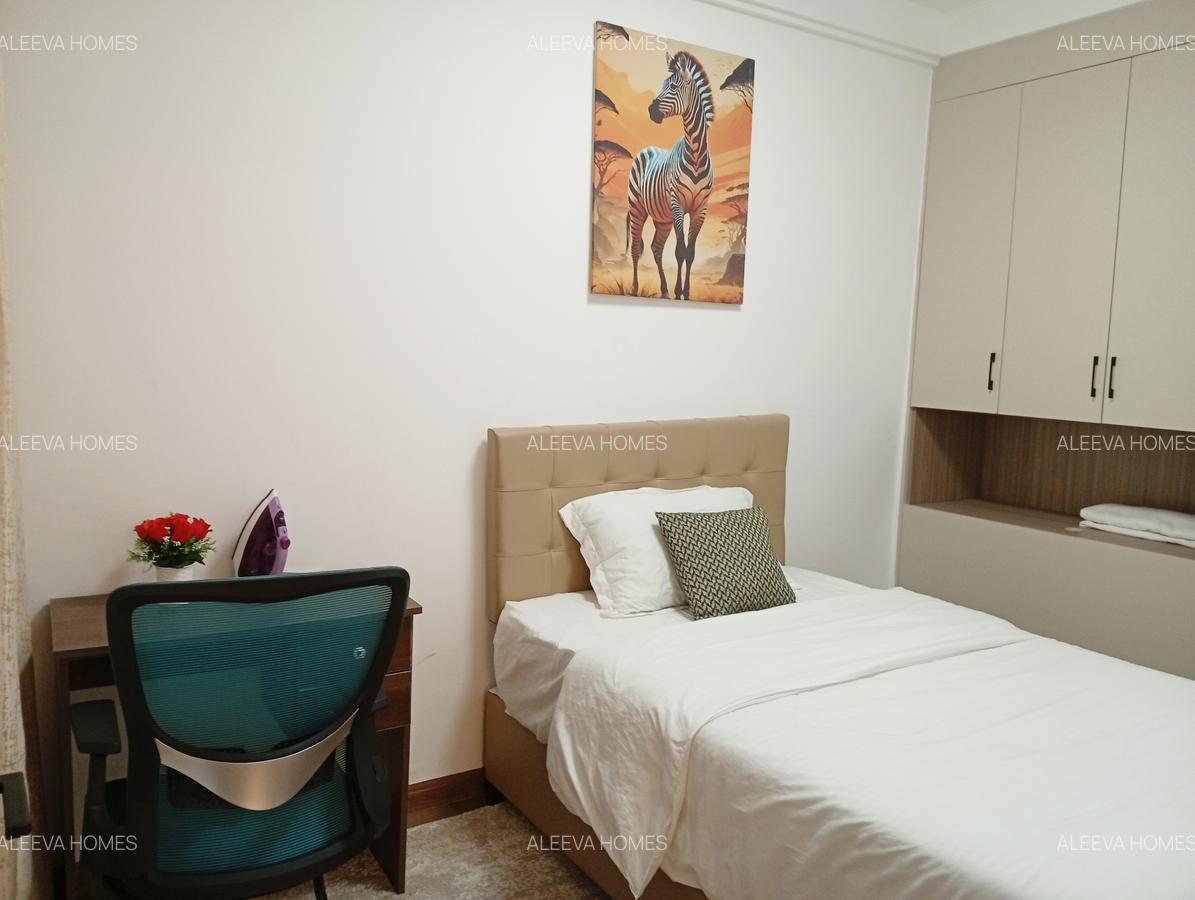 Serviced 2 Bed Apartment with Swimming Pool in Kilimani - 15