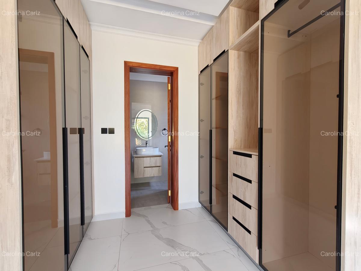 4 Bed Townhouse with En Suite in Kikuyu Town - 17