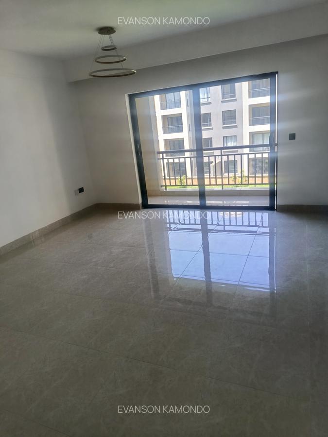 2 Bed Apartment with En Suite at Northland Heights Apartments - 7