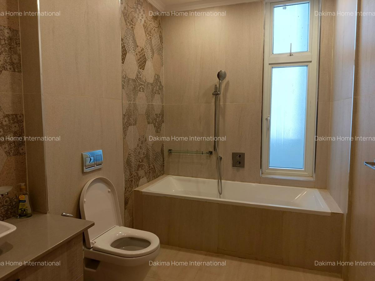 Furnished 2 Bed Apartment with En Suite in Parklands - 15
